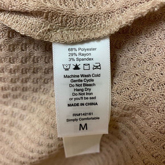 BNWT LuLaRoe Kristen Sweater Sz M - Picture 3 of 5